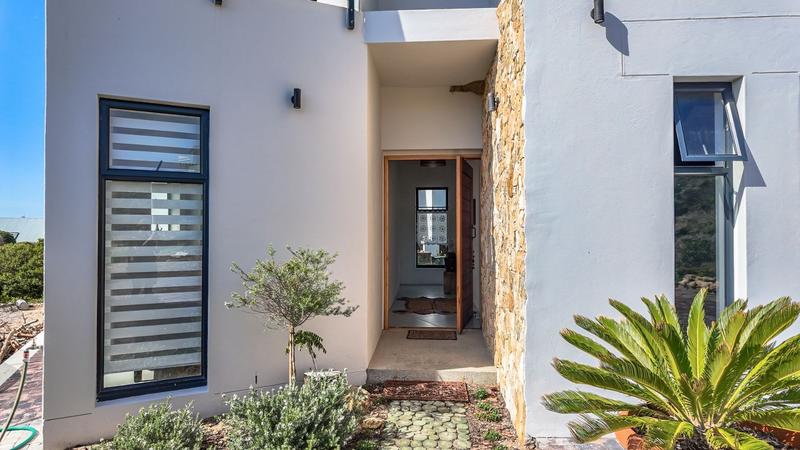 3 Bedroom Property for Sale in Stilbaai East Western Cape